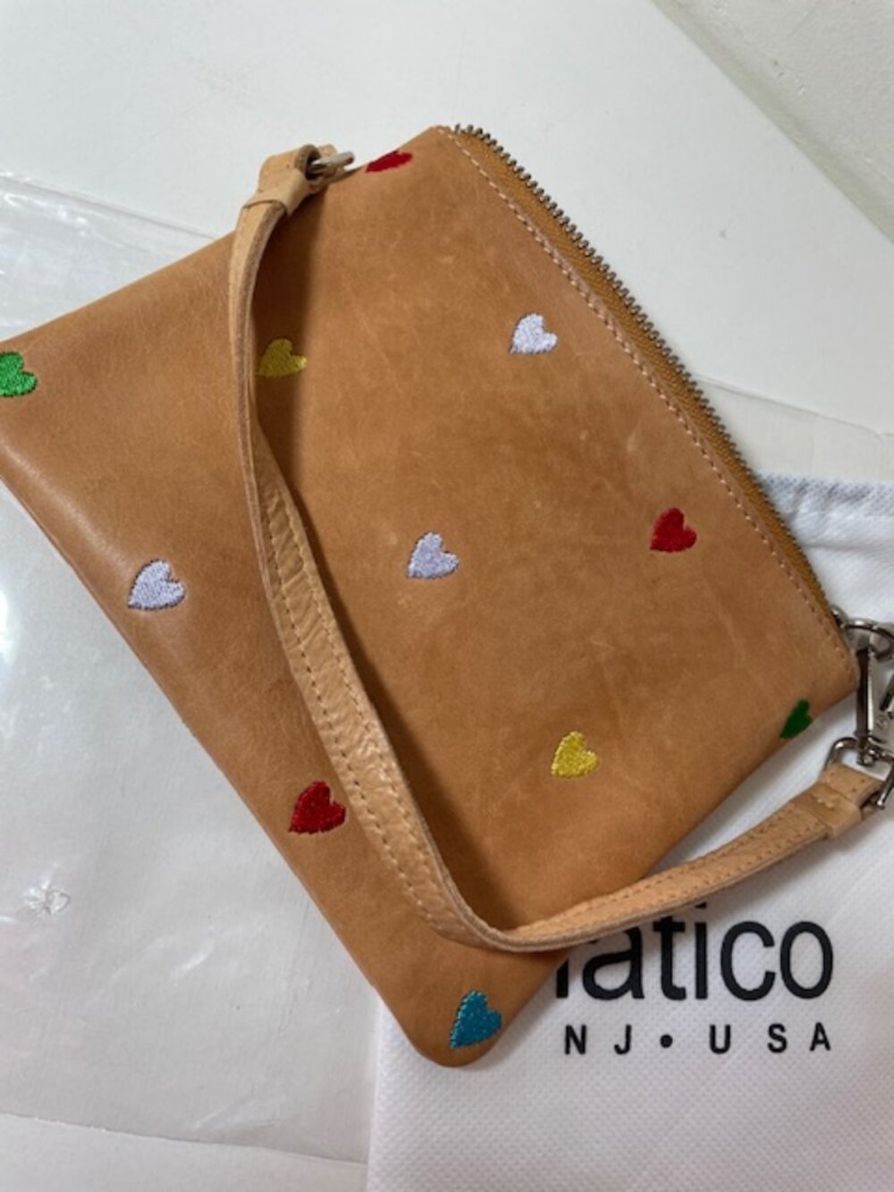 Lstico Leathers Heart Leather Zip Pouch